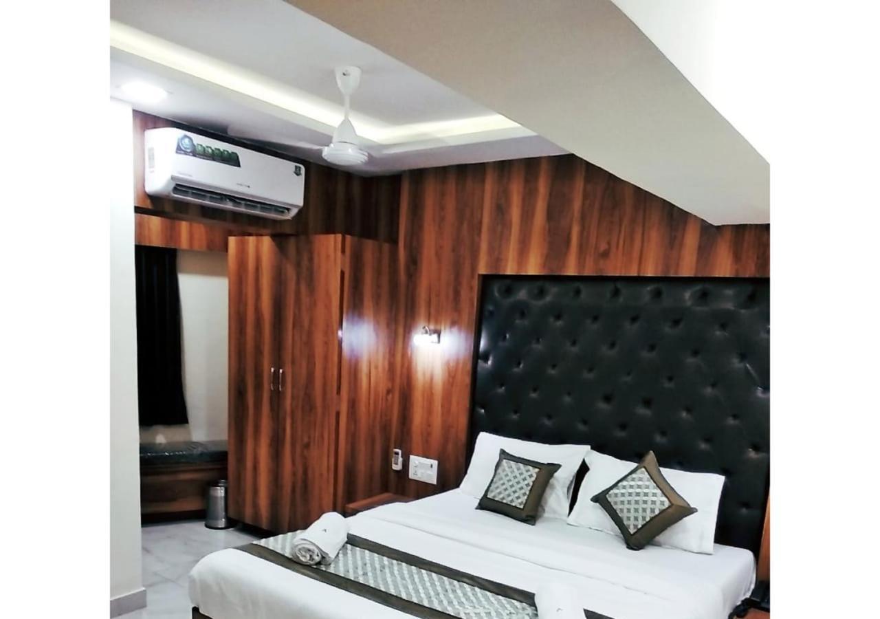 Hotel Ashyana - Near To Grant Road Station Mumbai Exteriör bild